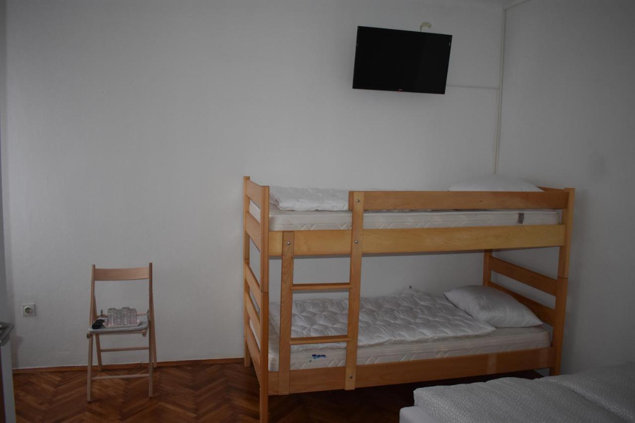 De Lux Apartment & Rooms Emilia Banja Luka Kültér fotó