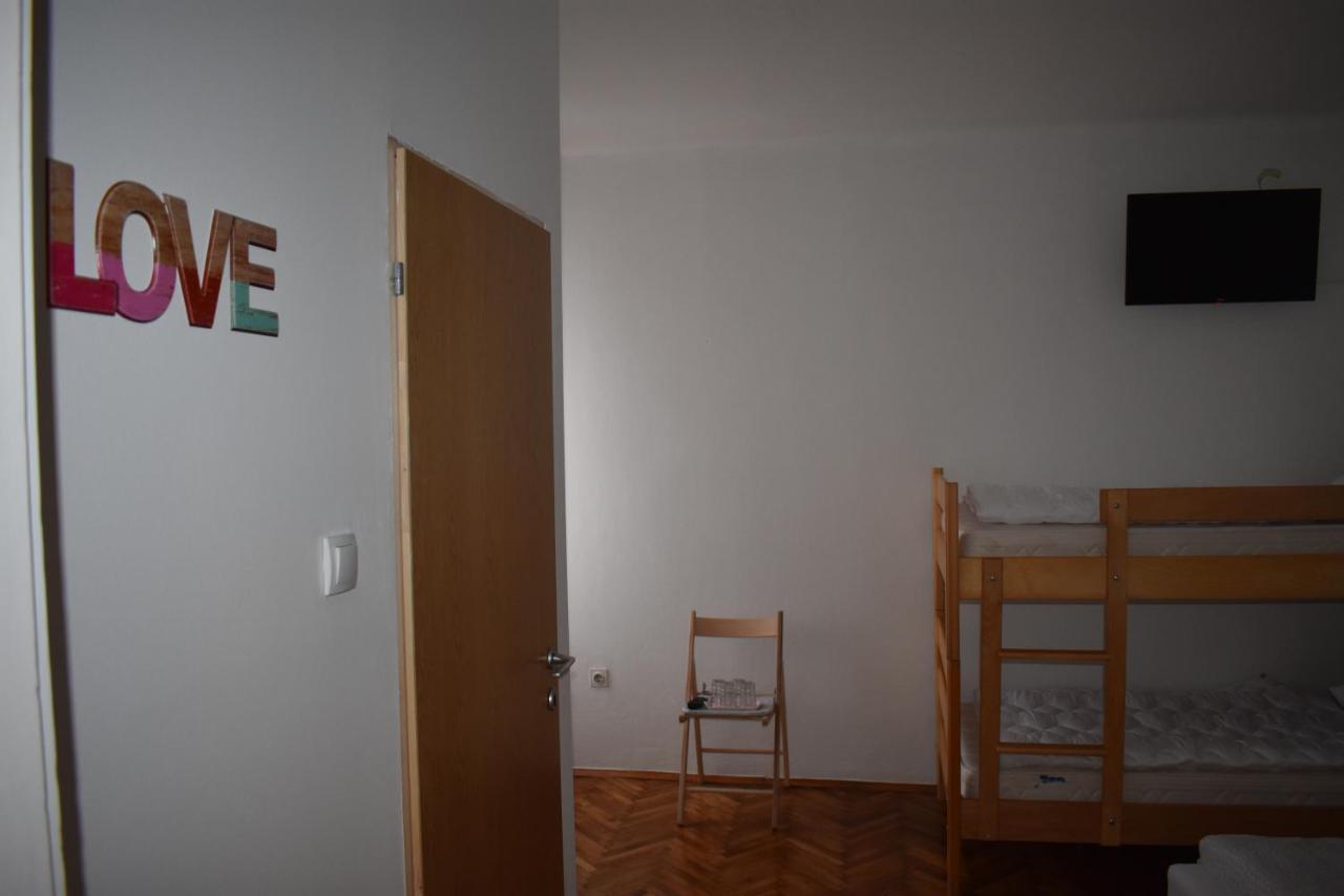 De Lux Apartment & Rooms Emilia Banja Luka Kültér fotó