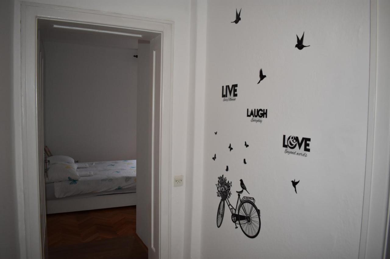 De Lux Apartment & Rooms Emilia Banja Luka Kültér fotó