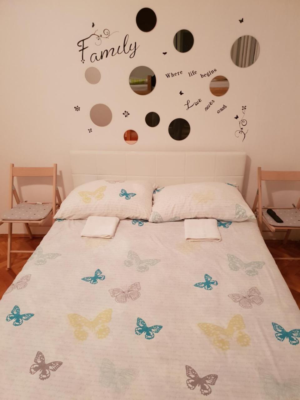 De Lux Apartment & Rooms Emilia Banja Luka Kültér fotó