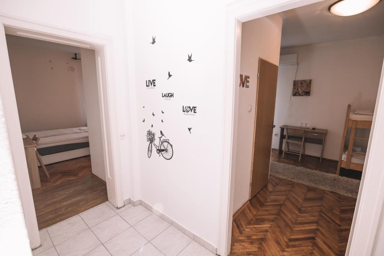De Lux Apartment & Rooms Emilia Banja Luka Kültér fotó