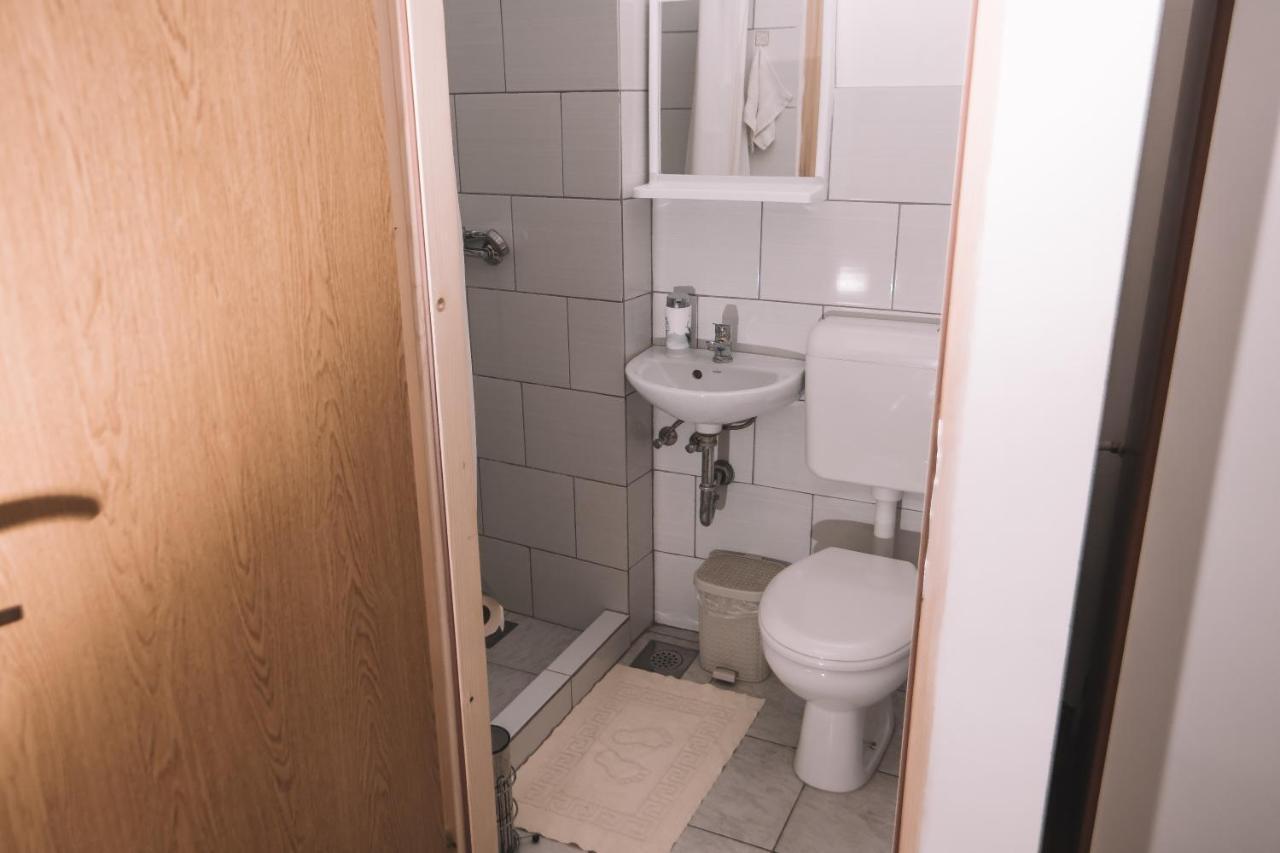De Lux Apartment & Rooms Emilia Banja Luka Kültér fotó