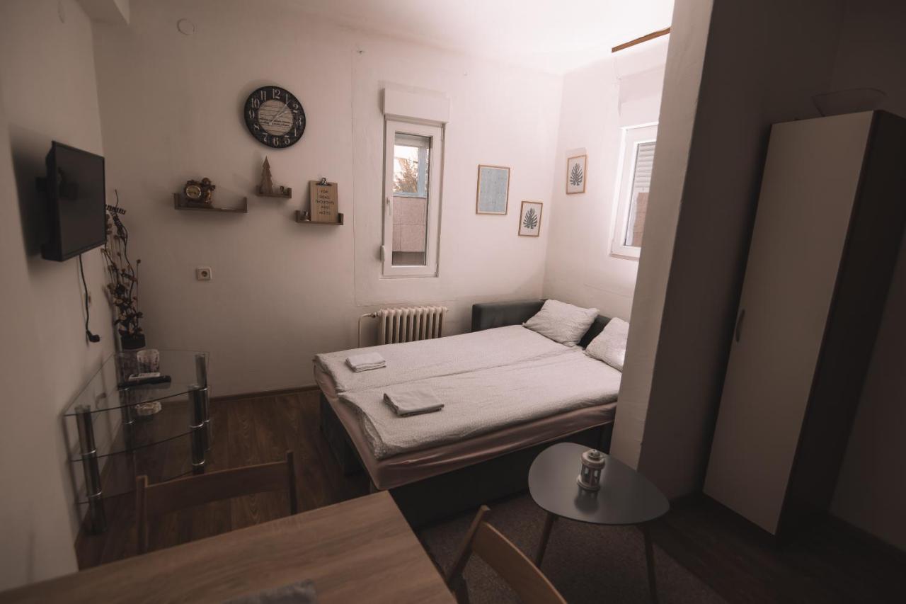 De Lux Apartment & Rooms Emilia Banja Luka Kültér fotó
